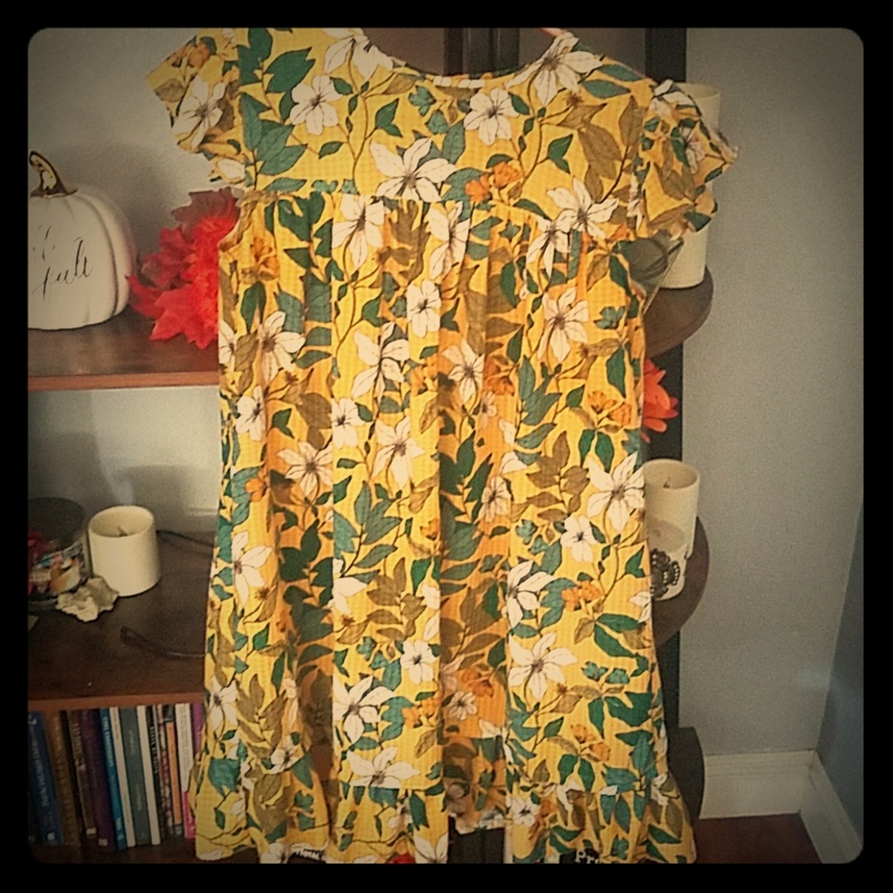 Cute MuMu Hawaiian dress
